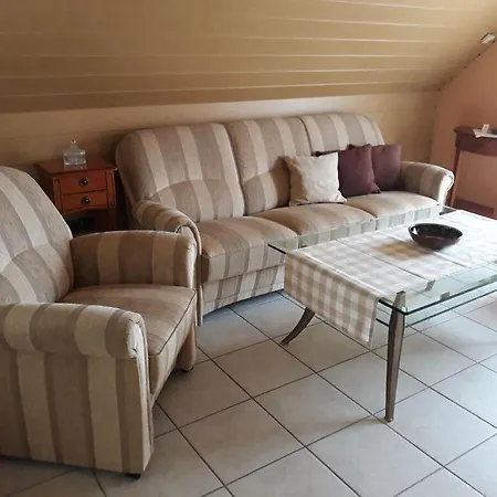 度假居 Also A Modern Retreat Röbel