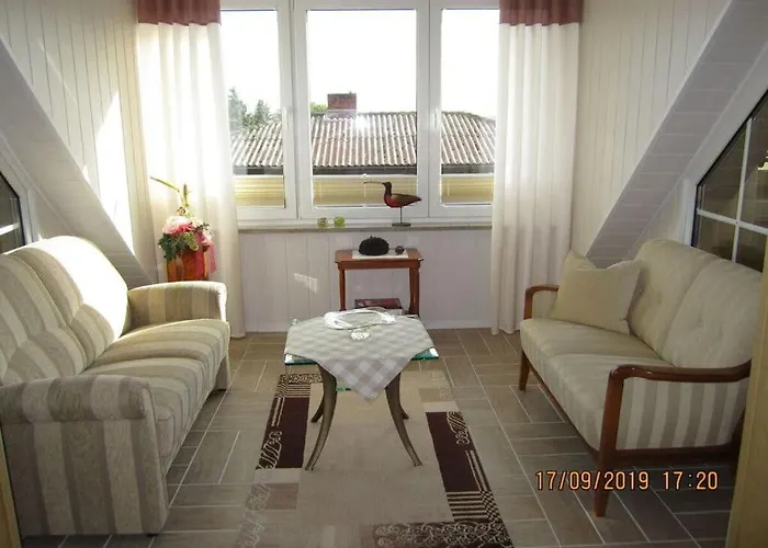 بيت للعطل Also A Modern Retreat Röbel
